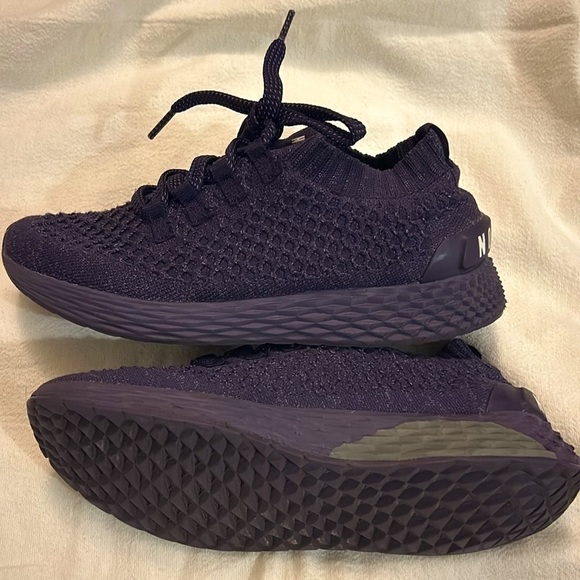 NOBULL knit running shoe size- w:9 m: 7.5 - Picture 5 of 16